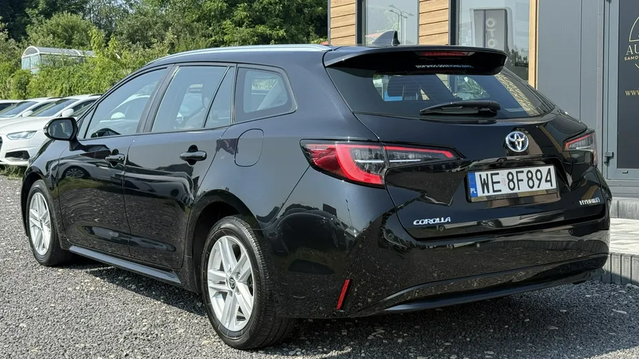 TOYOTA Corolla -