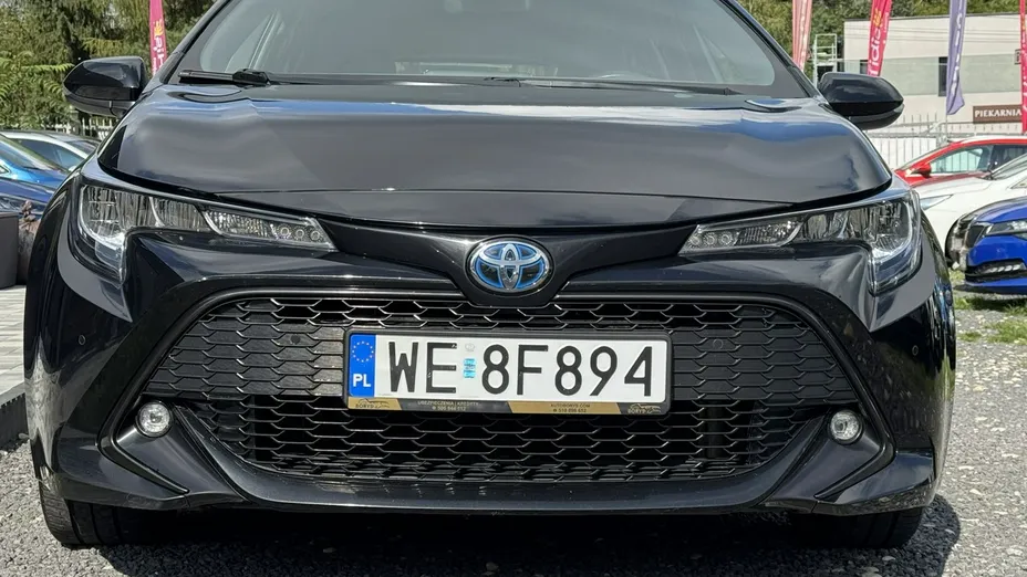 TOYOTA Corolla -