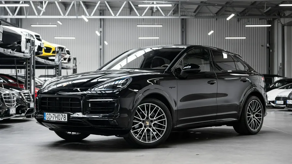 PORSCHE Cayenne -