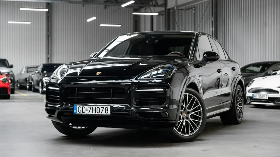 PORSCHE Cayenne -