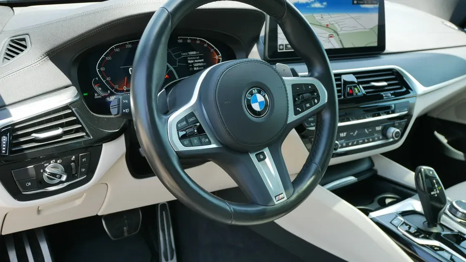 BMW 6GT -