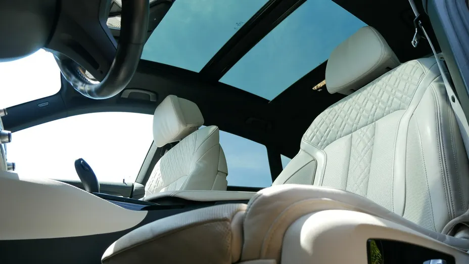 BMW 6GT -