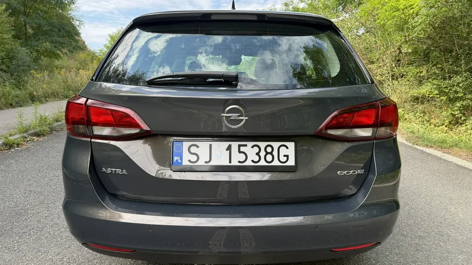 OPEL Astra -