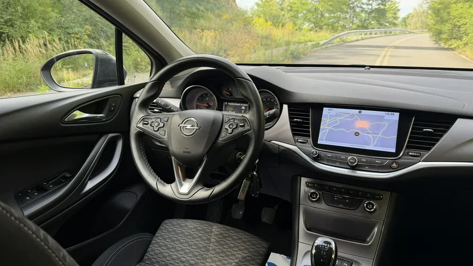 OPEL Astra -