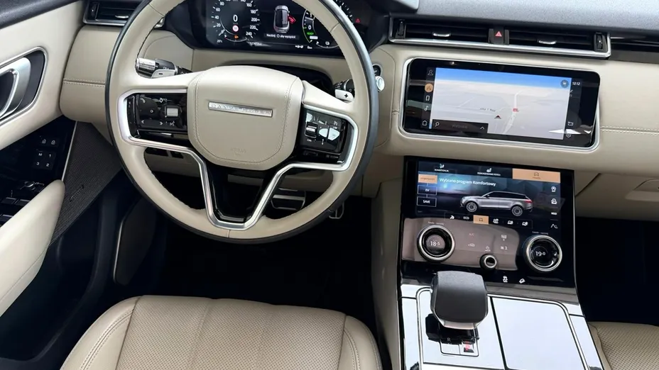 LAND ROVER Range Rover Velar -