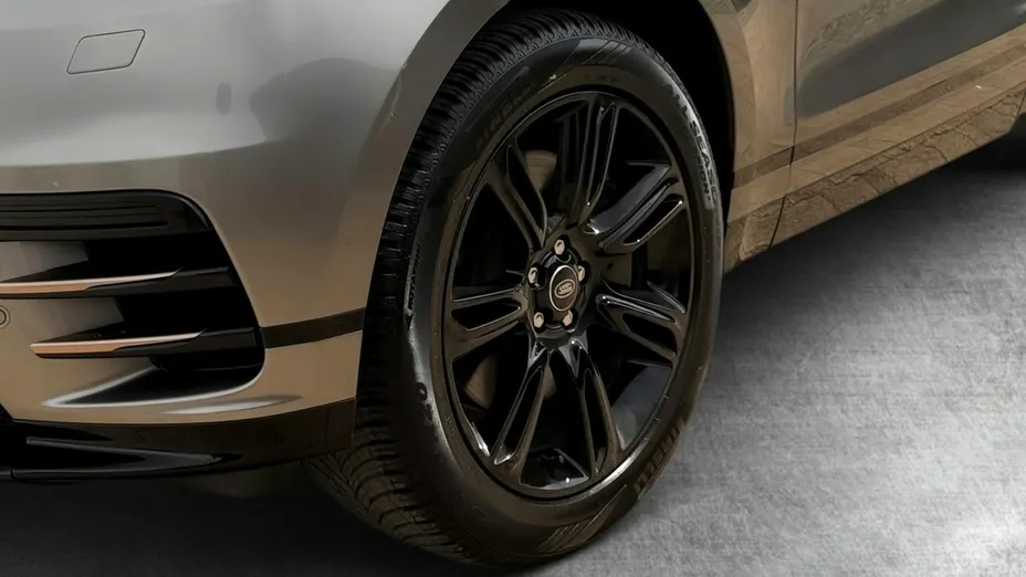 LAND ROVER Range Rover Velar -
