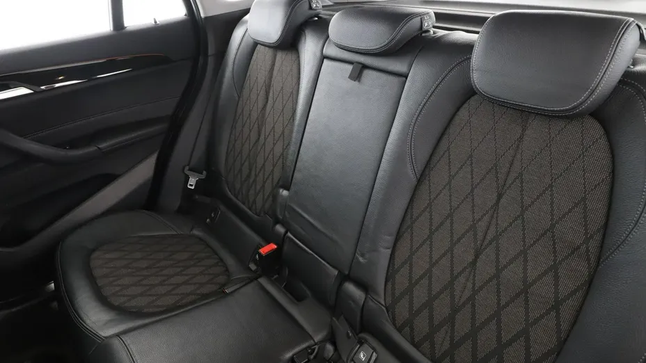 BMW X1 -