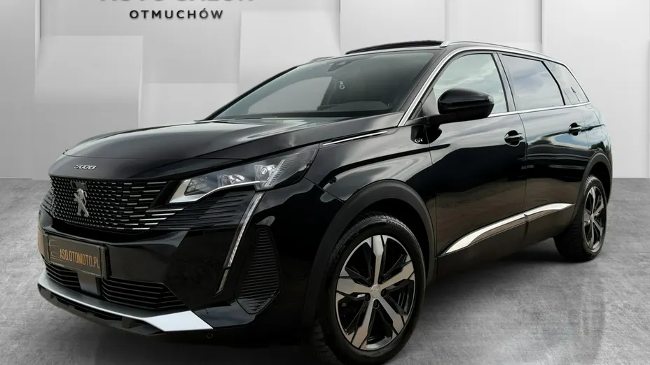 PEUGEOT 5008 -