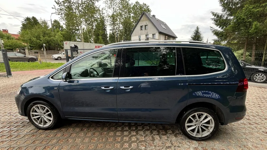 VOLKSWAGEN Sharan -