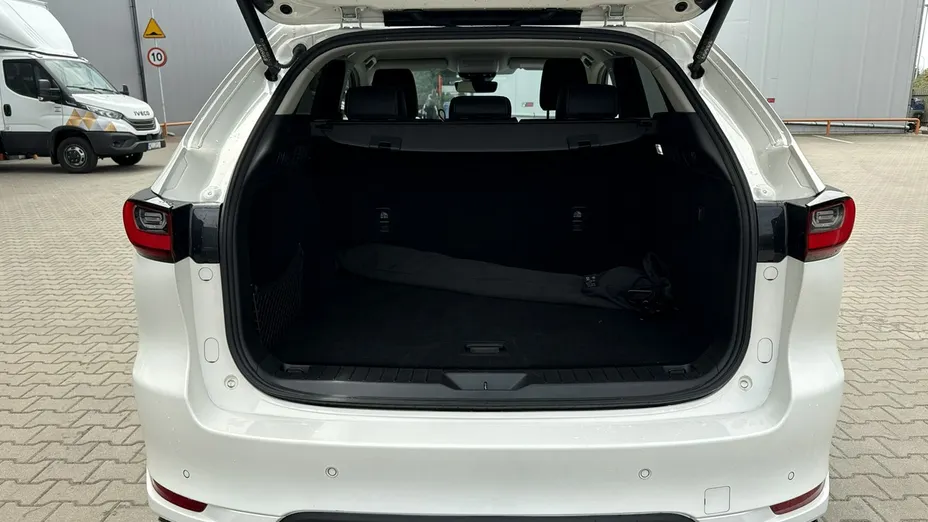 MAZDA CX-60 -