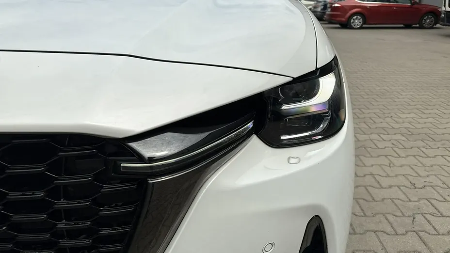 MAZDA CX-60 -