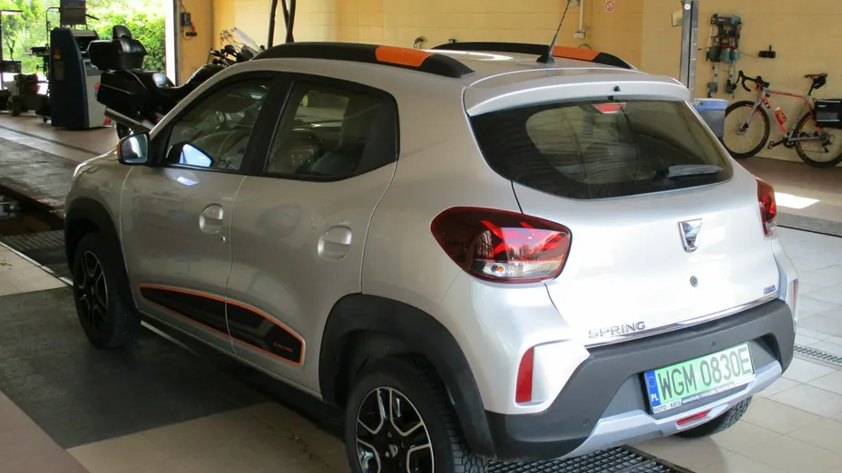 DACIA Spring -