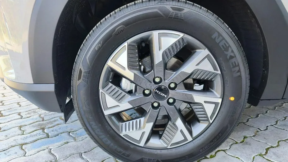KGM / SSANGYONG Torres -