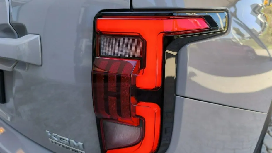 KGM / SSANGYONG Torres -