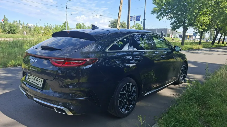 KIA ProCeed -