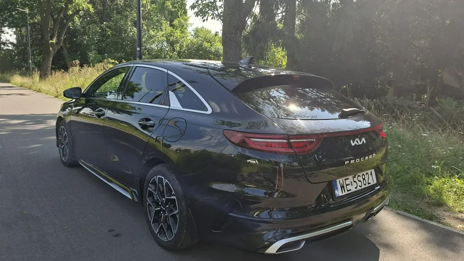 KIA ProCeed -