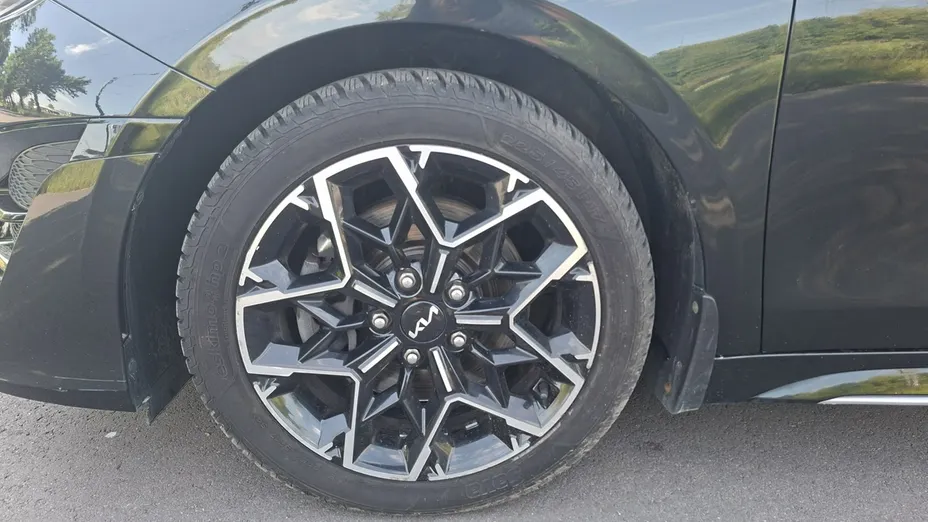 KIA ProCeed -
