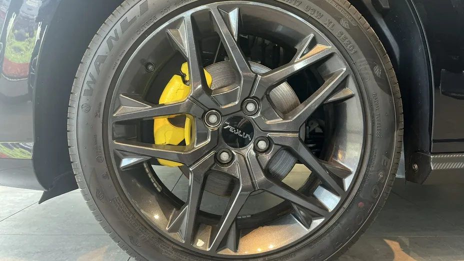 DONGFENG Shine -