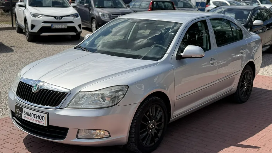 SKODA Octavia -