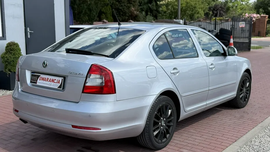 SKODA Octavia -