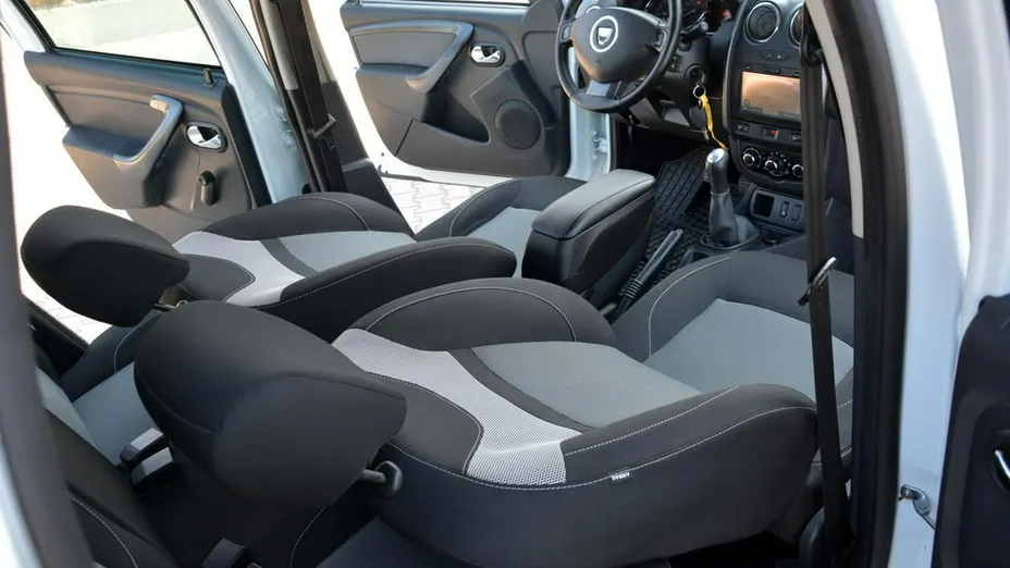 DACIA Duster -