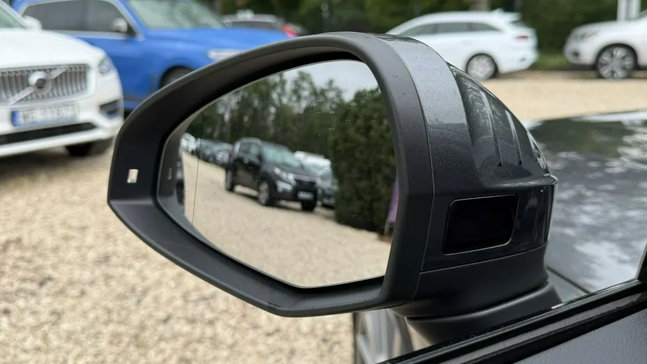 AUDI A4 -