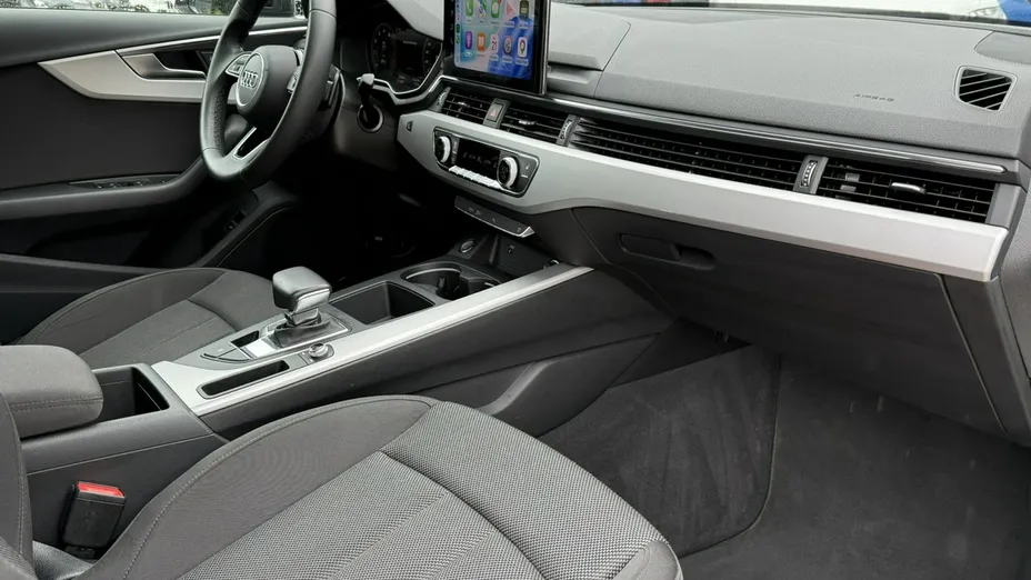 AUDI A4 -