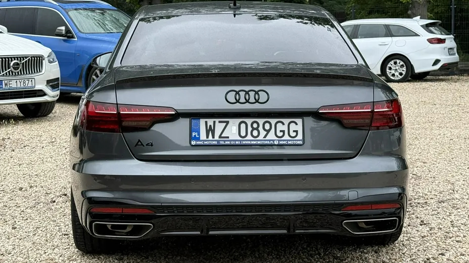 AUDI A4 -