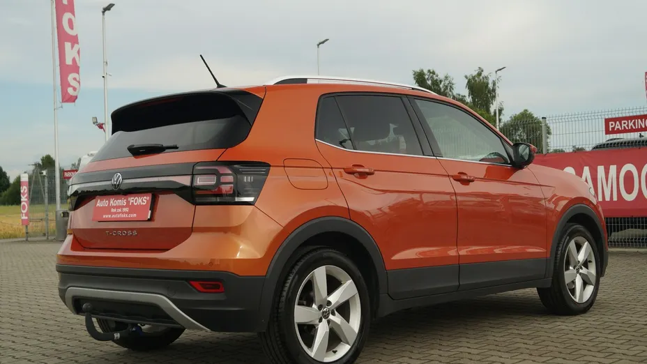 VOLKSWAGEN T-Cross -