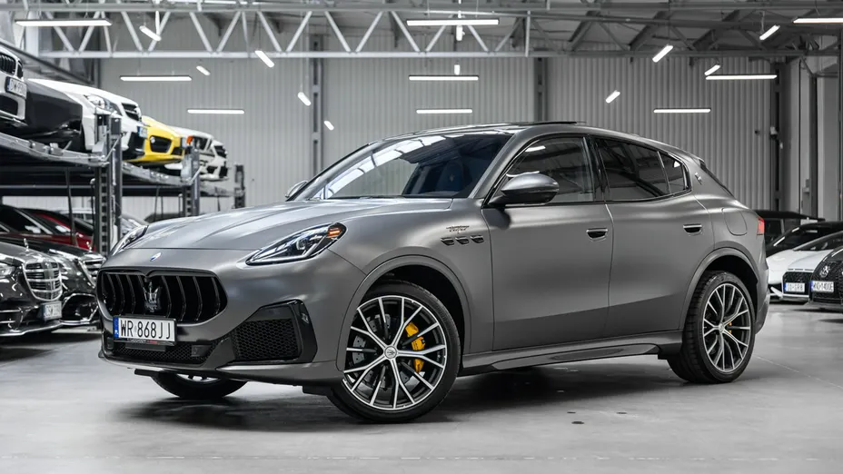 MASERATI Grecale '22 -