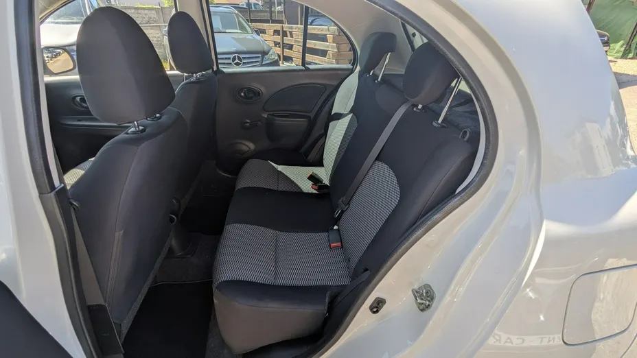 NISSAN Micra -