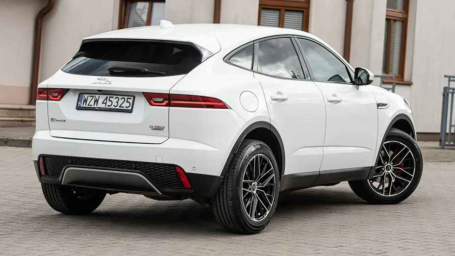 JAGUAR E-Pace -