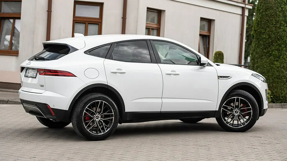 JAGUAR E-Pace -