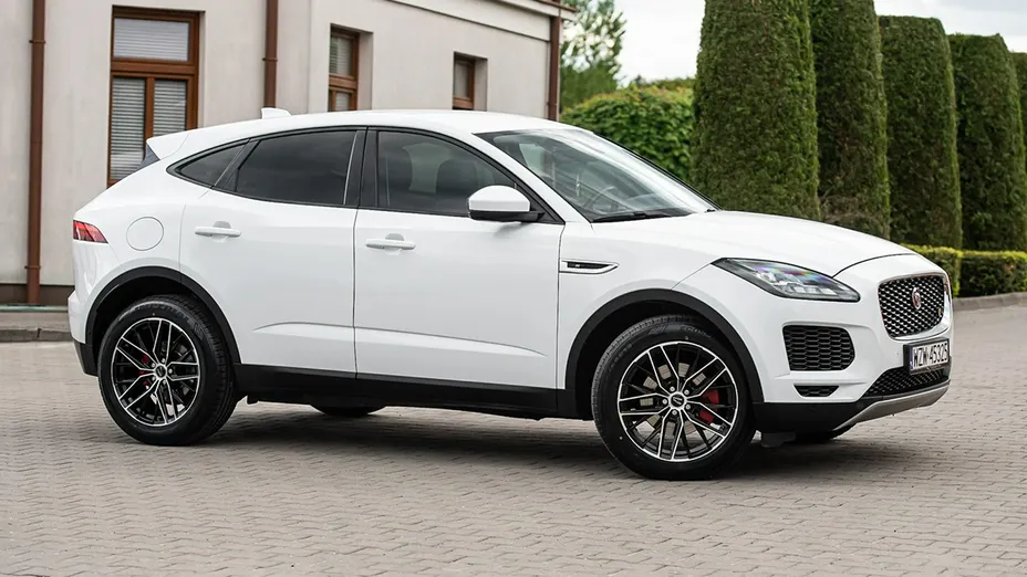 JAGUAR E-Pace -