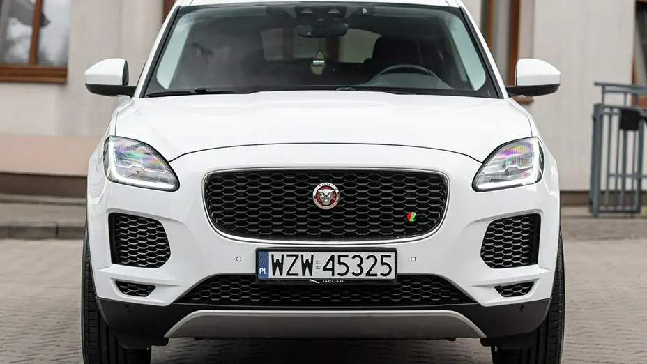 JAGUAR E-Pace -