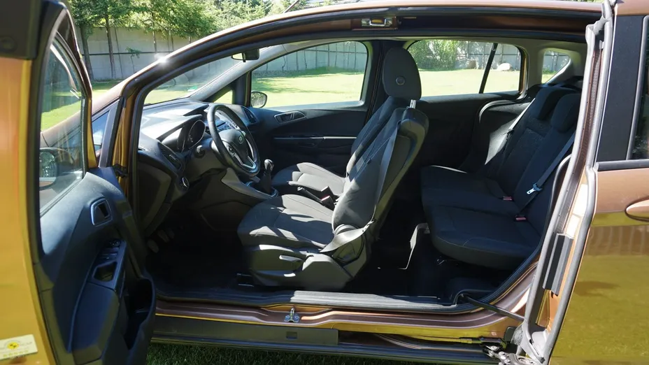 FORD B-MAX -