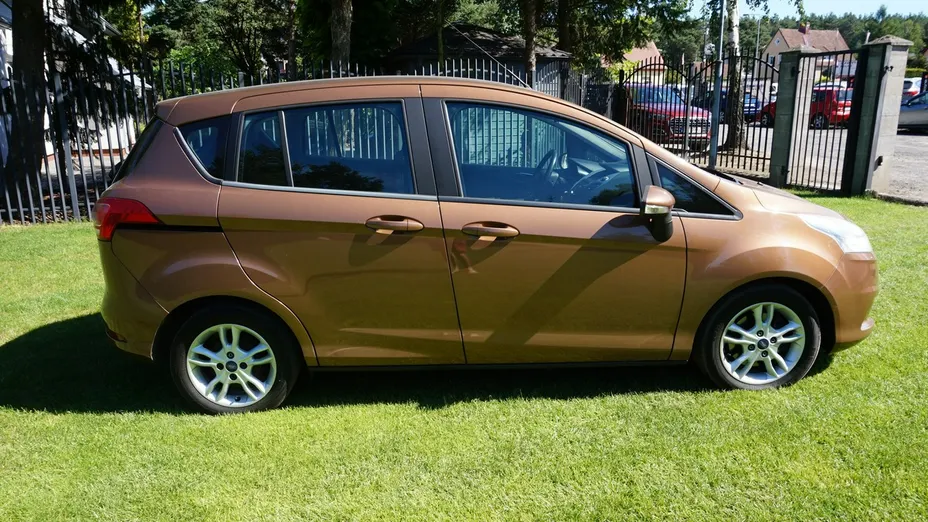 FORD B-MAX -