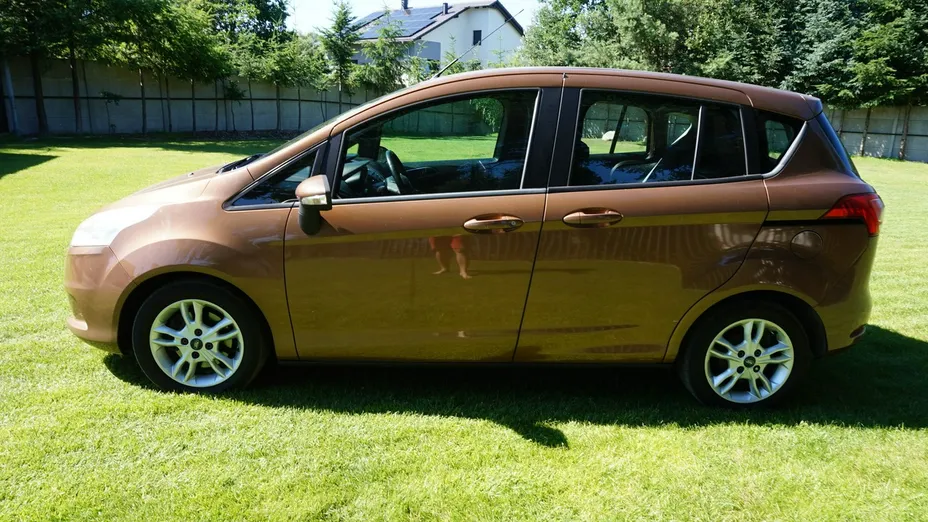 FORD B-MAX -