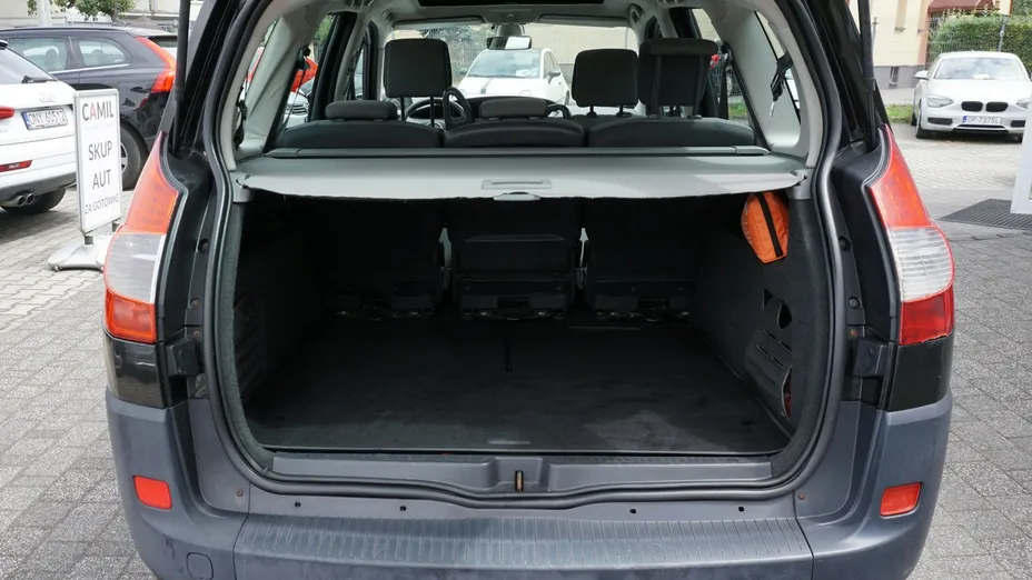 RENAULT Grand Scenic -