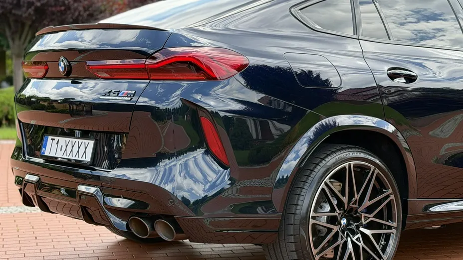 BMW X6 M -