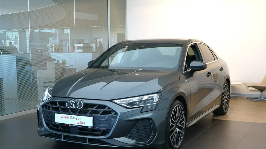 AUDI A3 Limousine -