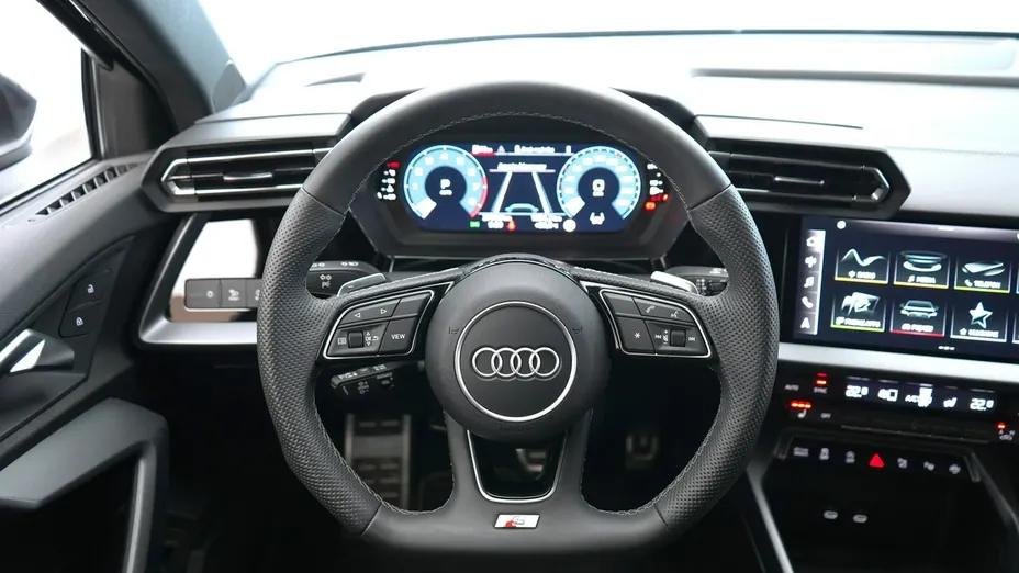 AUDI A3 Limousine -