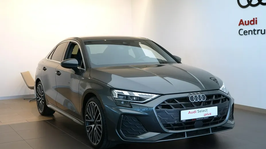AUDI A3 Limousine -