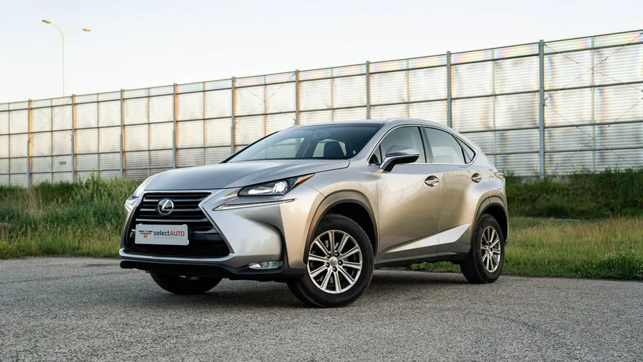 LEXUS NX -