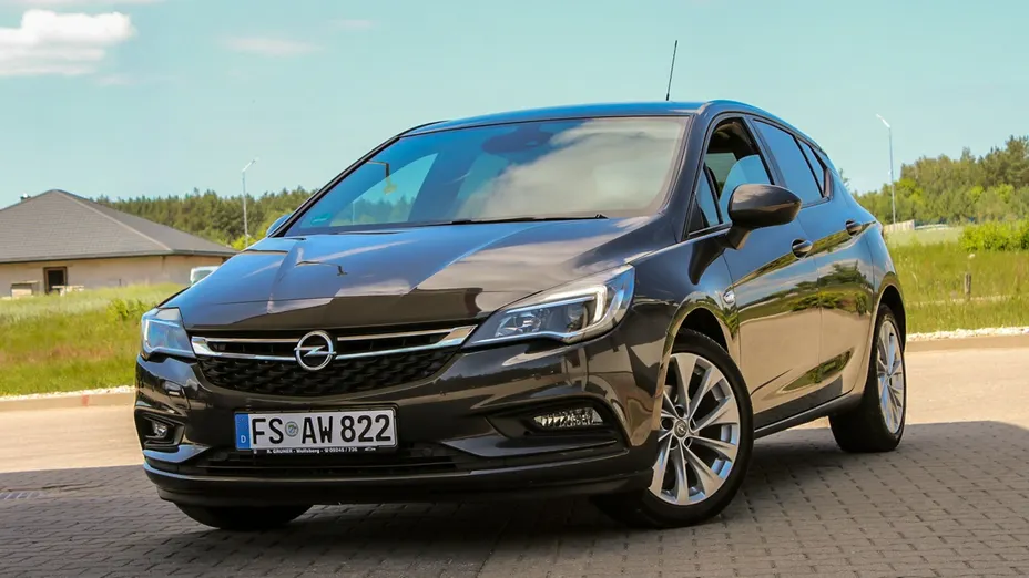 OPEL Astra -
