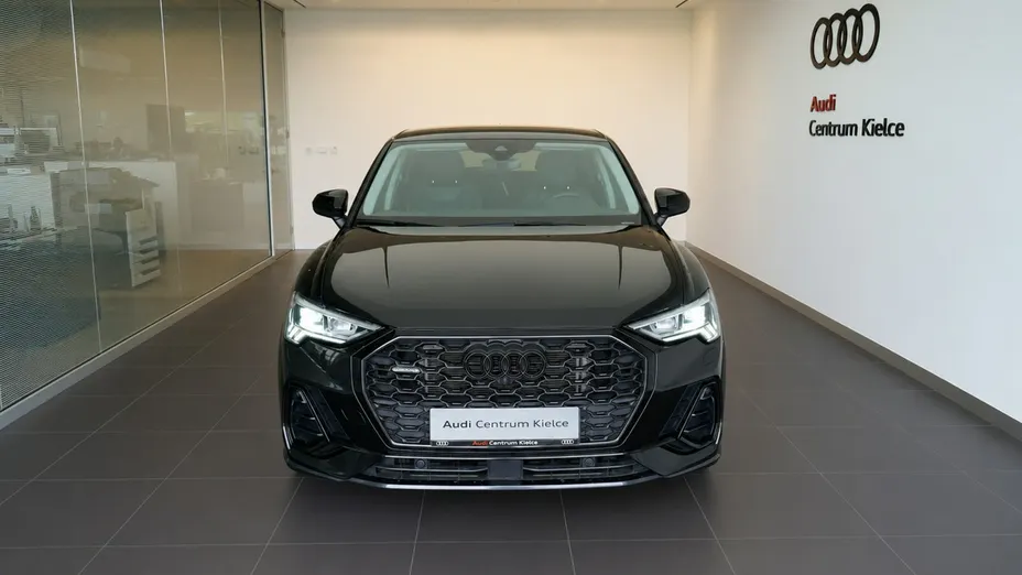 AUDI Q3 Sportback -