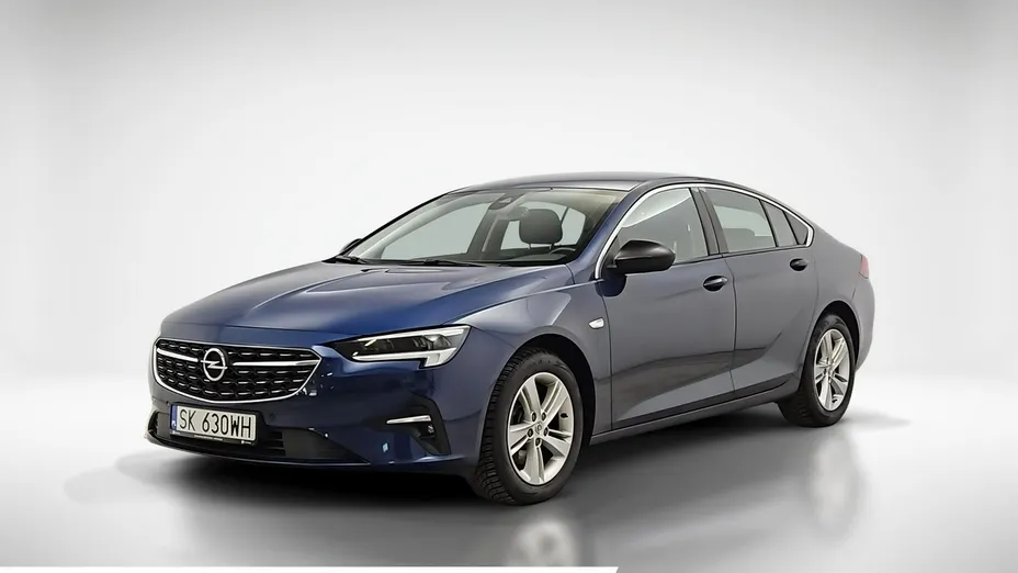 OPEL Insignia -