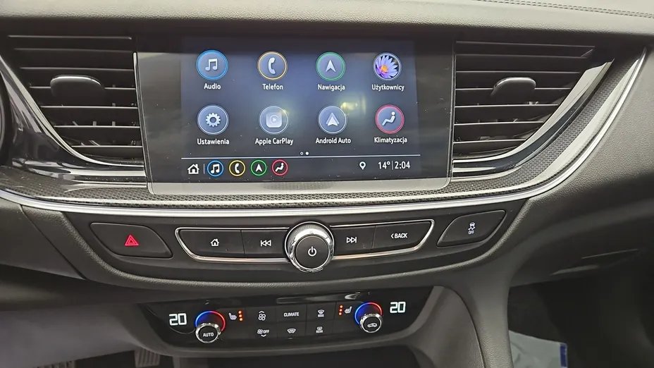 OPEL Insignia -