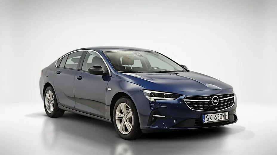 OPEL Insignia -