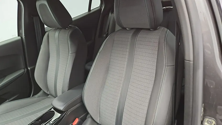 PEUGEOT 2008 -